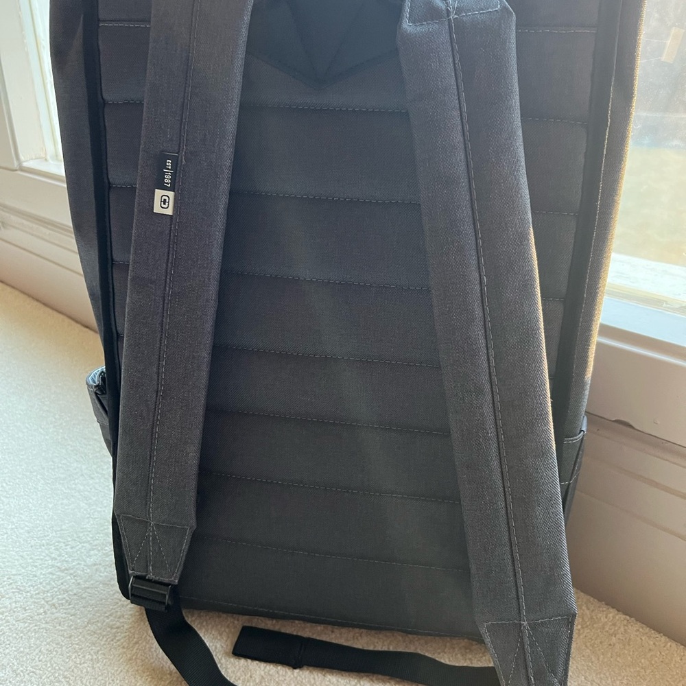 OGIO Laptop Computer Backpack - Picture 2 of 10